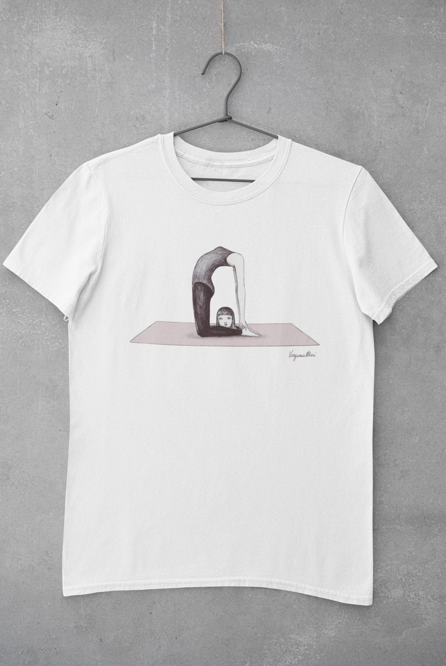 T-shirt Yoga Virginia Mori